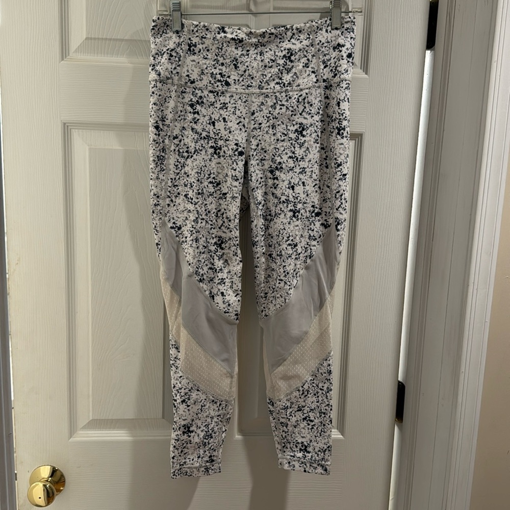 Athleta printed leggings